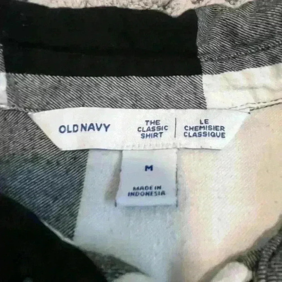 Old Navy Plaid Black & White Checked Button Up Shirt Size Medium - Picture 3 of 6